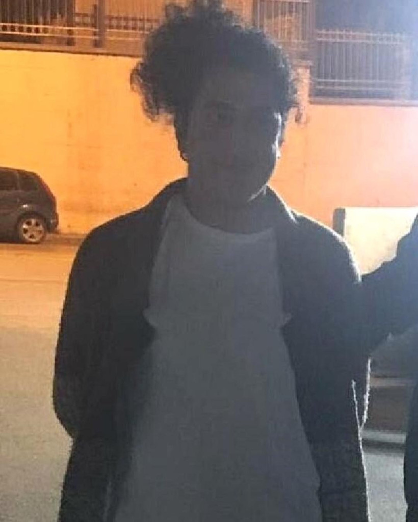 Erkek çocukları öpüştüren YouTube fenomenine rekor ceza - Resim: 4