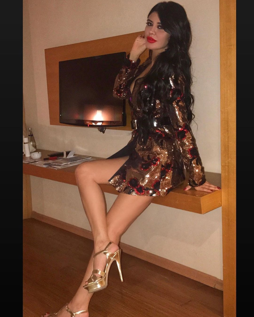 Seksi şarkıcı Ebru Polat'ın denize girdiği video olay oldu - Resim: 4