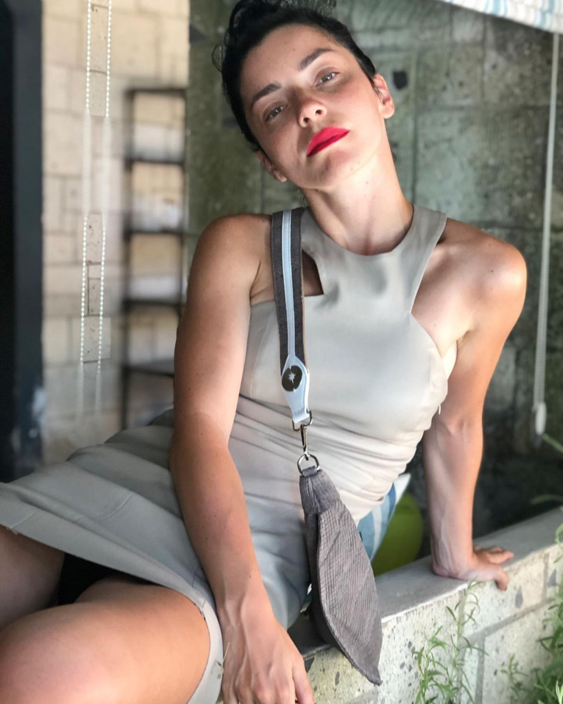 Merve Boğulur gazetecileri görünce ne yapacağını şaşırdı! Umursamaz tavırları pes dedirtti - Resim: 1