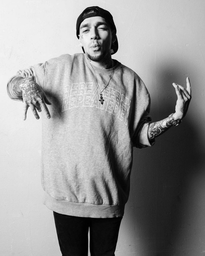 Rapçi Ezhel'in Alman vatandaşlığı aldığı iddiası ortalığı karıştırdı açıklama geldi - Resim: 3