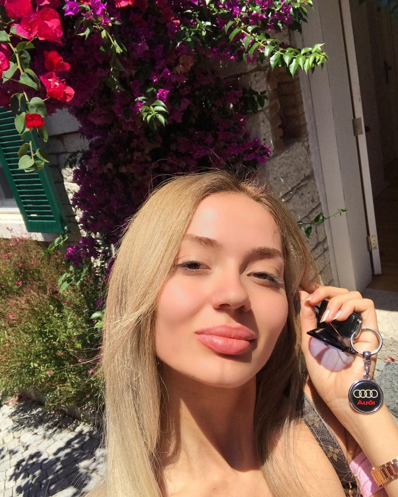 Cansu Taşkın'dan canlı yayında şok eden itiraflar! 5 yaşındayken babam... - Resim: 4