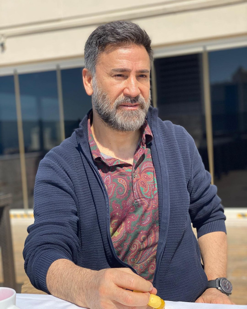 İzmir depreminde İzzet Yıldızhan hayatının şokunu yaşadı! Meğer yıkılan binanın... - Resim: 1