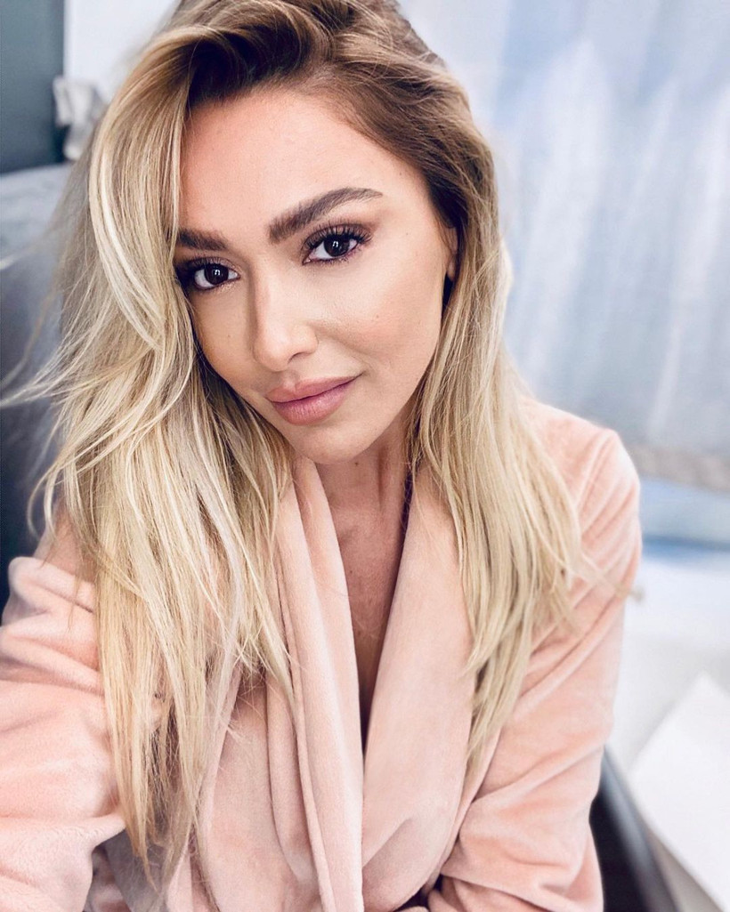 Hadise ilk defa açıkladı! Sosyal medya hesabında bakın yorumları neden kapatmış - Resim: 2