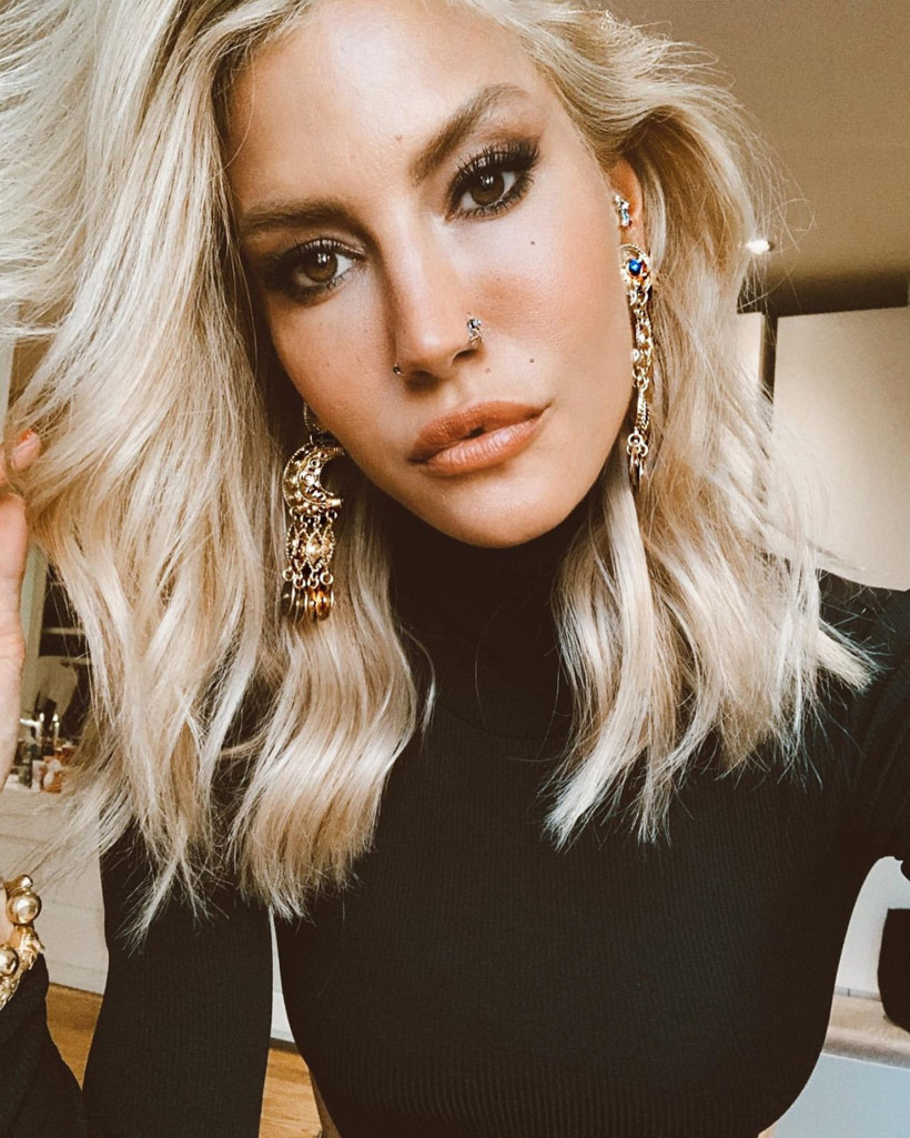 'Yakında öleceksin' e-postasıyla hayatının şokunu yaşadı! Çağla Şikel'i bakın kim tehdit etmiş - Resim: 2