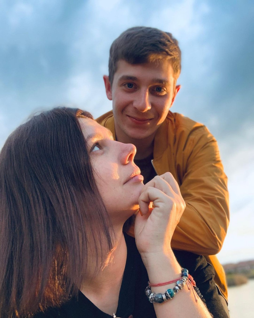 Karısının ve üvey oğlunun cinsel ilişki seslerini duyan koca hayatının şokunu yaşadı - Resim: 3