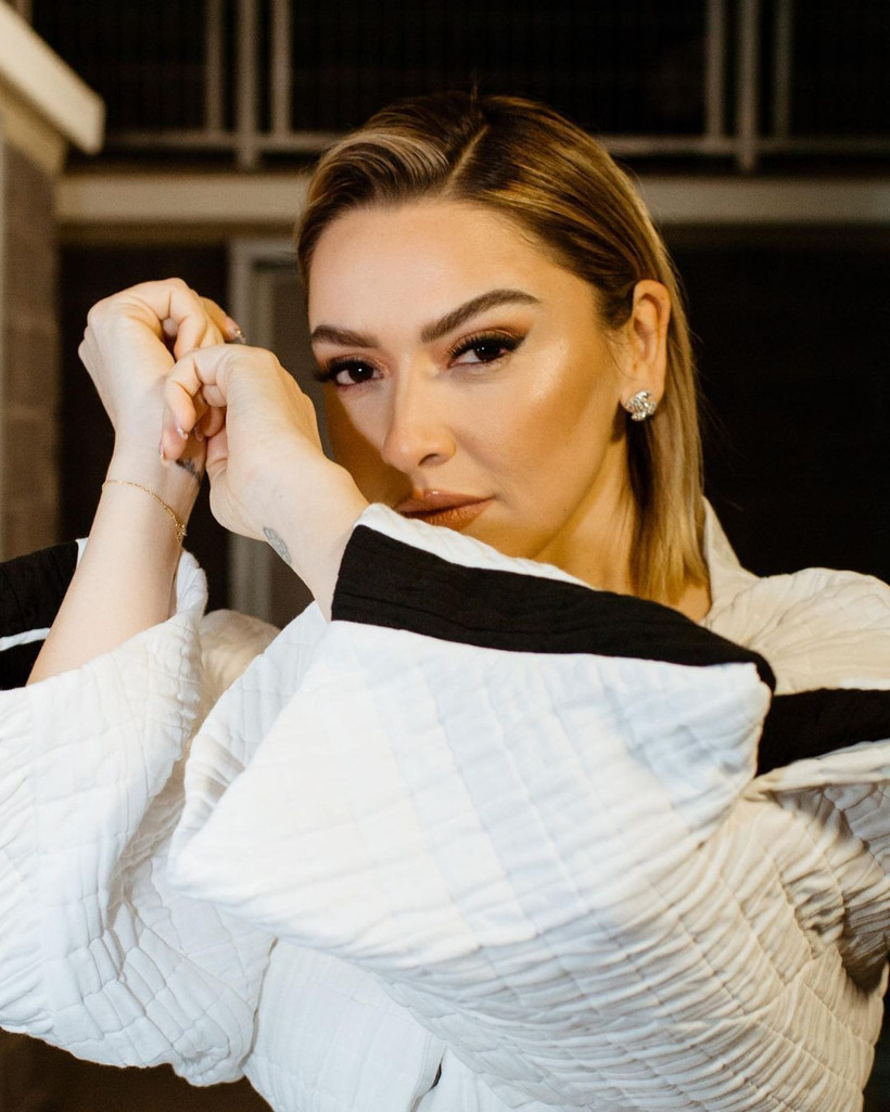 Hadise'nin bilinmeyen hastalığı ortaya çıktı! Yıllardır boğuşuyor - Resim: 4