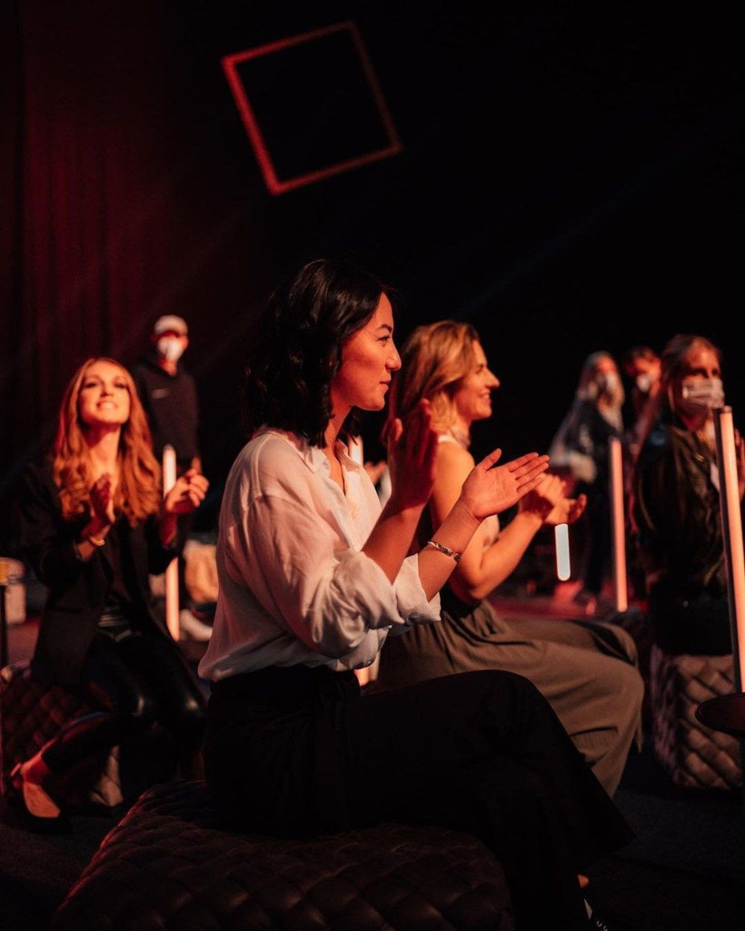 Güzellik yarışmasında iki çocuk annesi birinci oldu! Cinsiyetçi diye mayosuzdu - Resim: 3