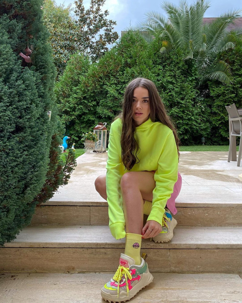 30 yaşında aşı olan Bensu Soral oturduğu yerden 32 bin TL kazandı - Resim: 2