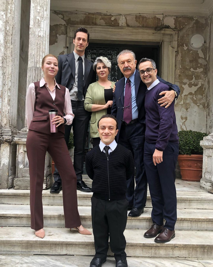 Camdaki Kız'ın başrolü Feyyaz Şerifoğlu Ajda Pekkan'la diziyi izledi bakın ne paylaştı - Resim: 2