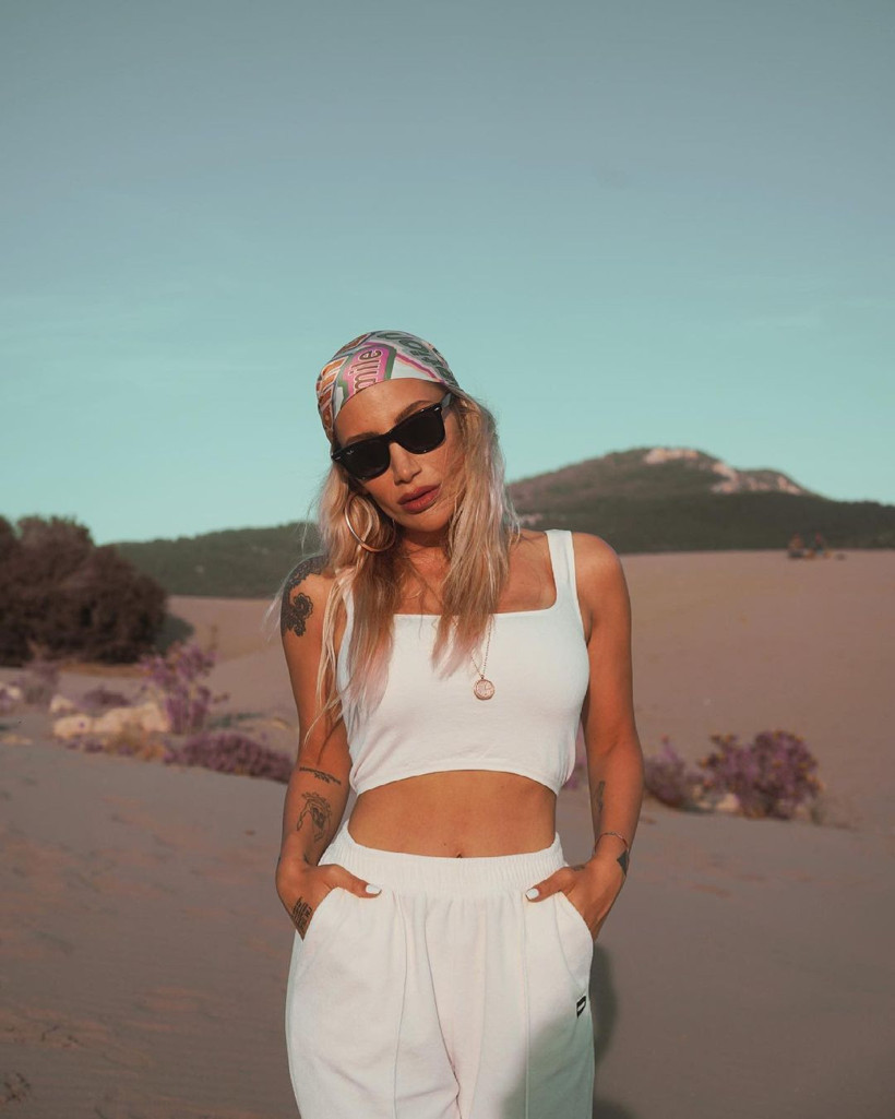 İrem Derici'nin canına tak etti isyanı bastı: Yazıklar olsun size be! - Resim: 2