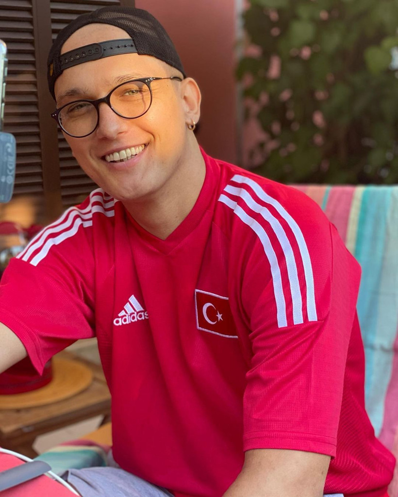 'Benden mutlusu yok' deyip müjdeyi verdi! Arka Sokaklar'ın Volkan'ı Boğaz Aksoy kanser olmuştu - Resim: 3