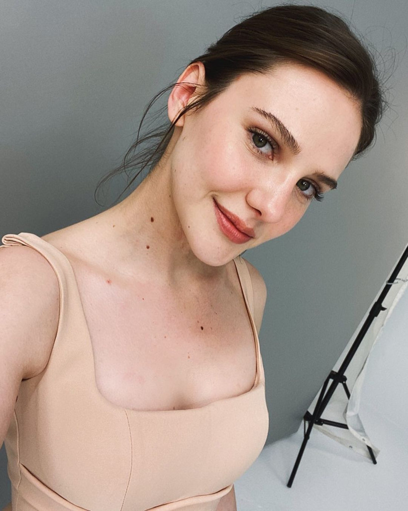 17 yaş büyük aşkı olmadan soluğu tatilde aldı! Maraşlı Aşk 101 yıldızı Alina Boz nefes kesti - Resim: 1