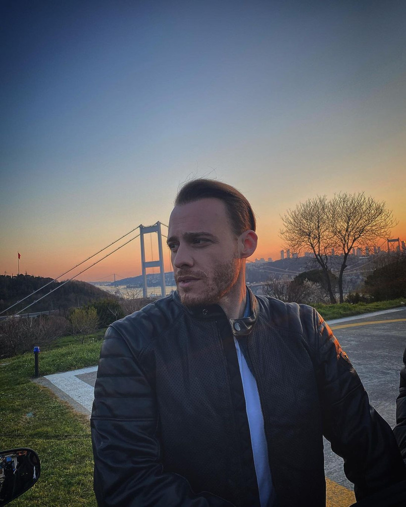 Jakuzi itirafı geldi! 'Çok üzülüyorum' deyip itiraf etti: Yıllar sonra kötü olayı Kerem Bürsin anlattı - Resim: 4