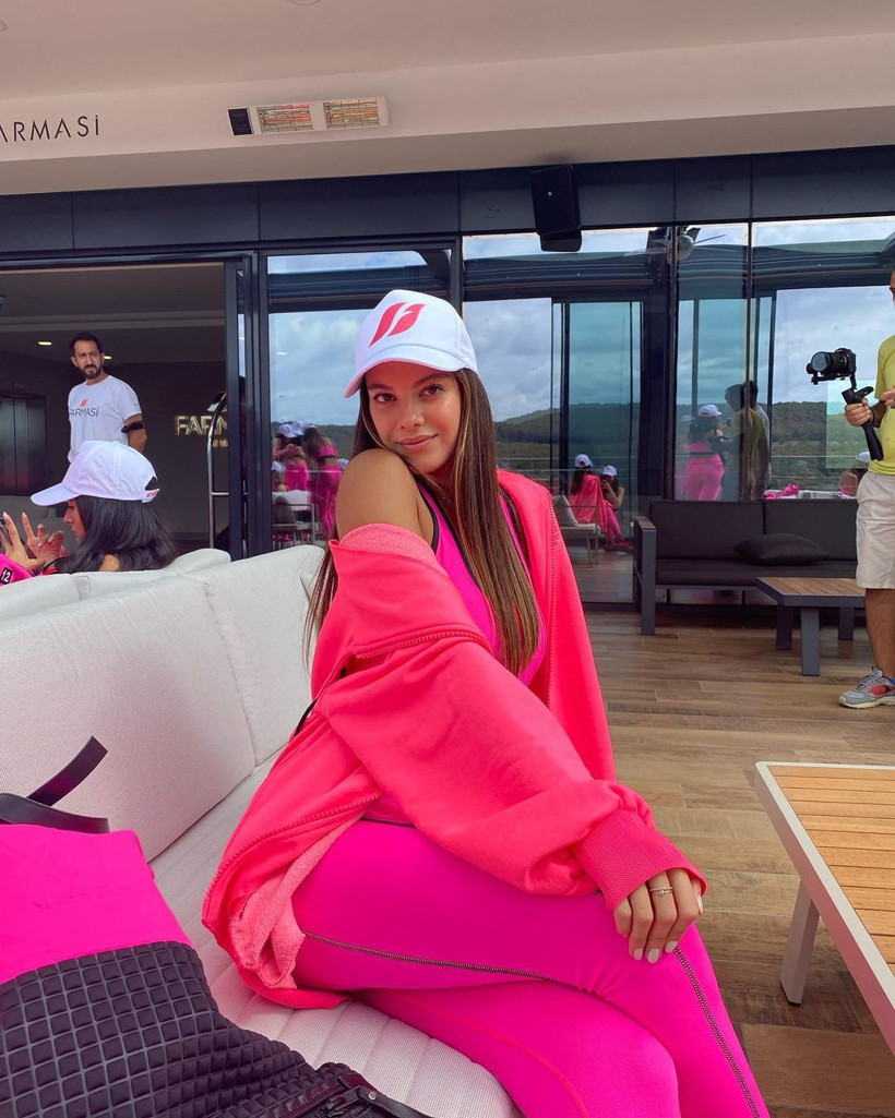 Torpil iddiasına bakın ne dedi! Miss Turkey 2021 güzeli Dilara Korkmaz 'kıyamıyorum' deyip konuştu - Resim: 3