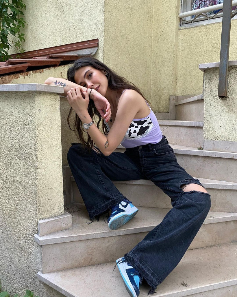 Taciz mesajlarıyla hayatı kabus döndü! Kafeye giden Baş Belası'nın Füsun'u Dilara Aksüyek şok oldu - Resim: 4