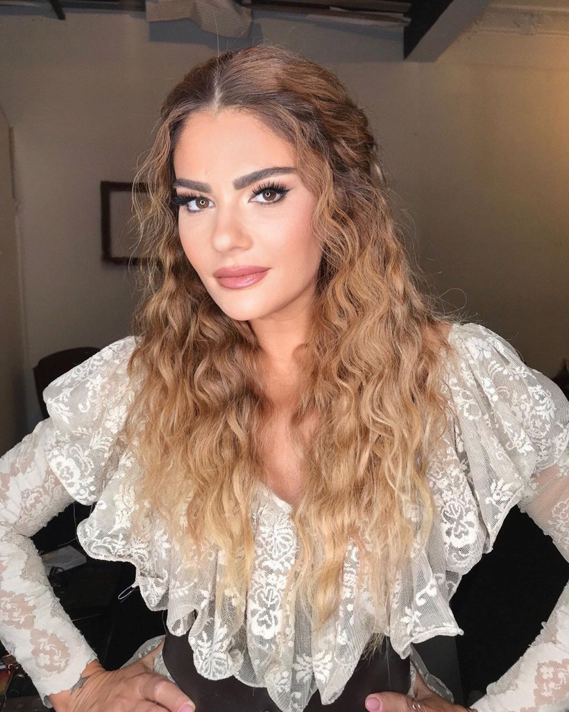 Evinde piton yılanı besliyor! Minareye çıkıp ezan okumuş: Yasemin Allen Oğuzhan Koç Derya Bedavacı şaşırttı - Resim: 4