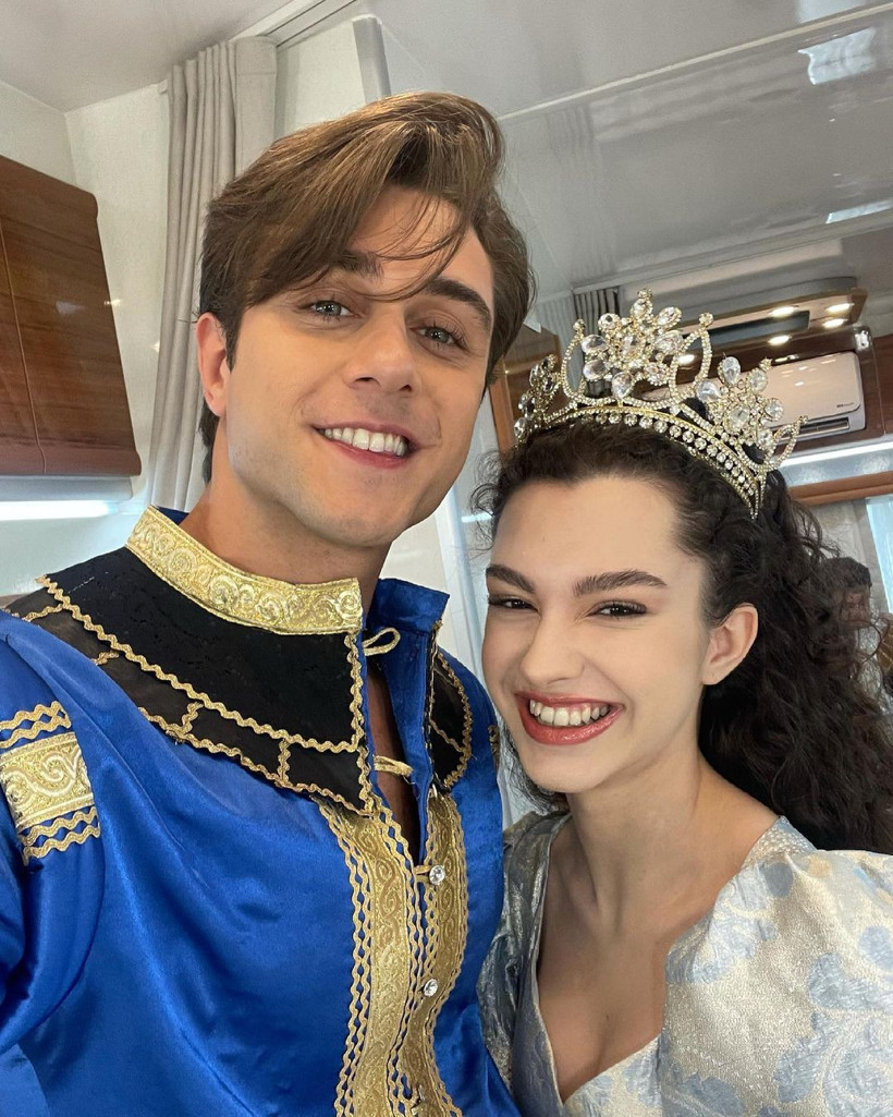 Öpüşme ve çapkınlık itirafı şaşırttı! Kardeşlerim yıldızı Onur Seyit Yaran anlattı: Mesaj kutuma... - Resim: 4