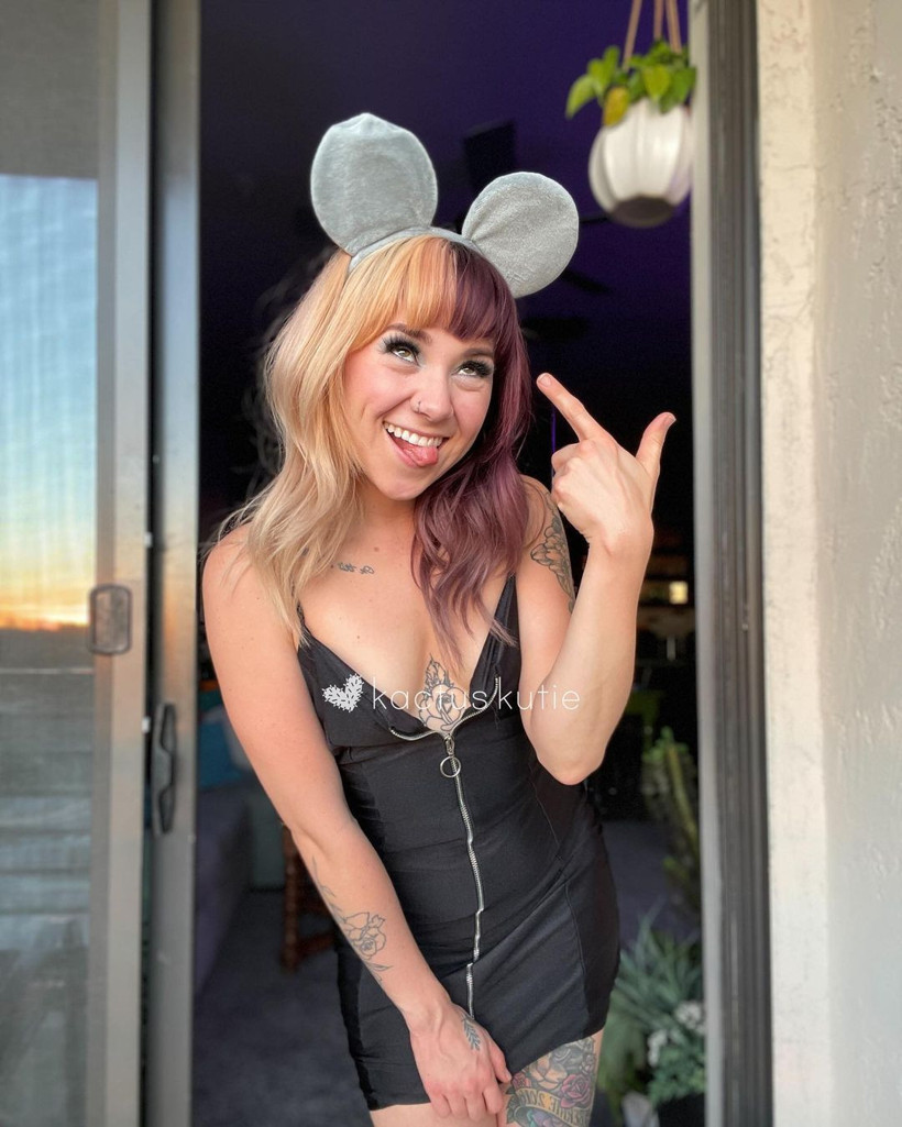 İdrarını kavanozlayıp satıyor! Kazancını duyan kimse inanamadı: Sıvı altını dondurma bile yapan var - Resim: 3