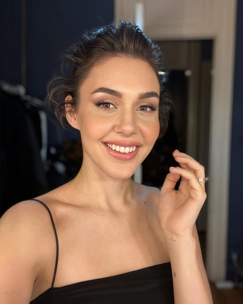 'Buna ben de inanamıyorum' deyip Berfu-Eser Yenenler anlattı! Tuvaletteyse bile... - Resim: 2