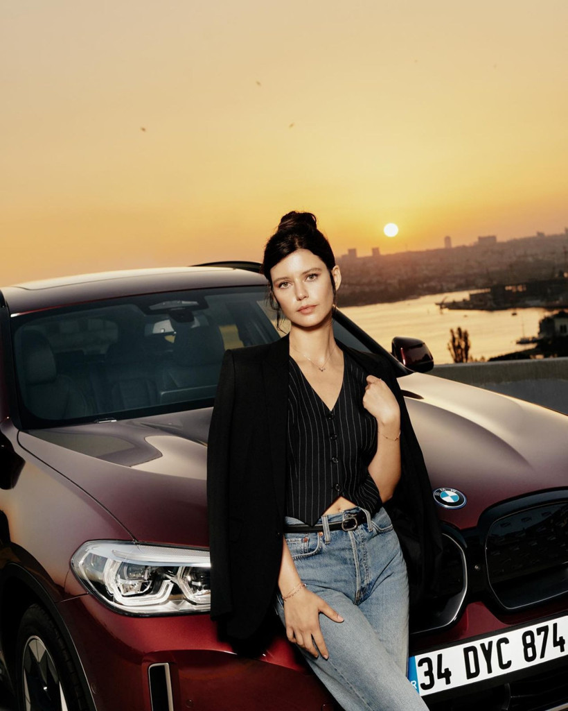 Beren Saat'in başörtüsü sözleri Şükriye Tutkun'u çileden çıkarttı: Tecavüzü alkolü özendirdi iç çamaşırı diye... - Resim: 4