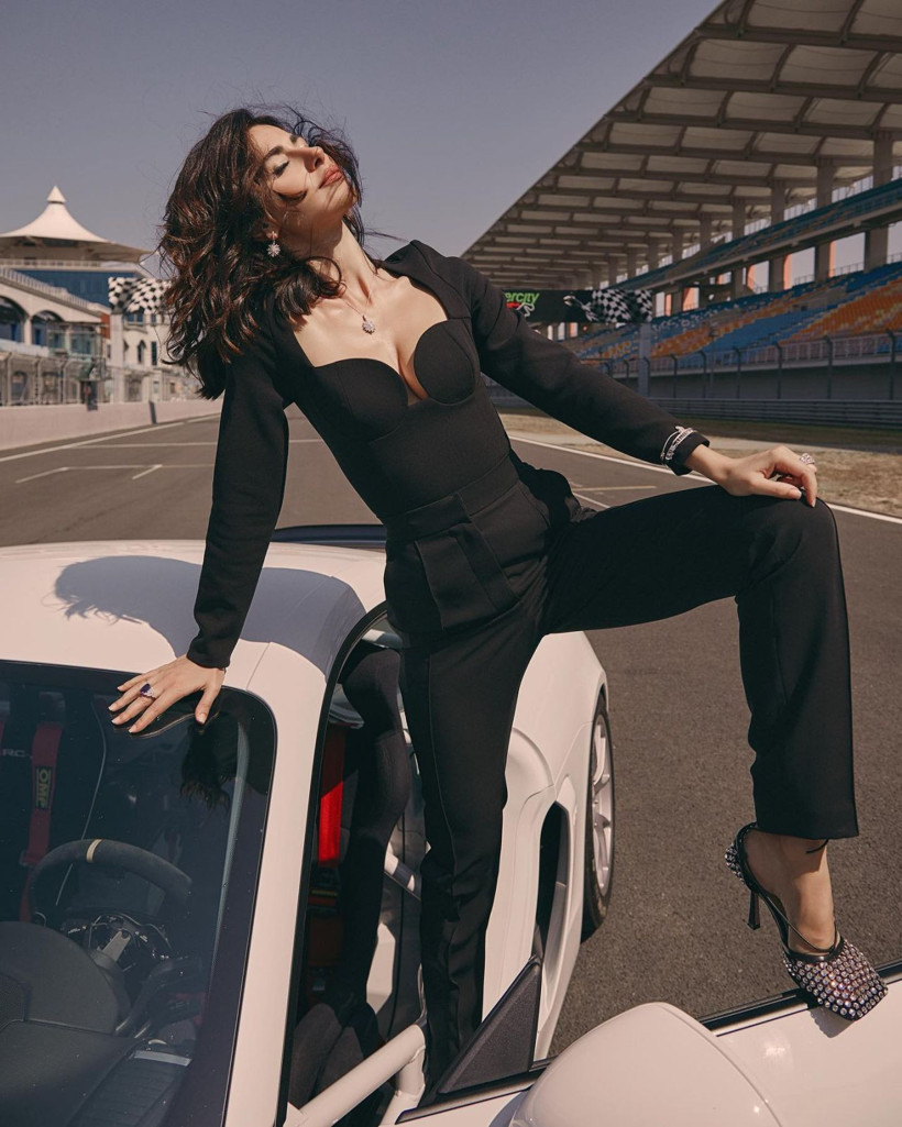 'Hedefim Budist olmak' diyen Üç Kuruş'un Bahar'ı Nesrin Cavadzade şaşırttı! Son nefesime kadar... - Resim: 4