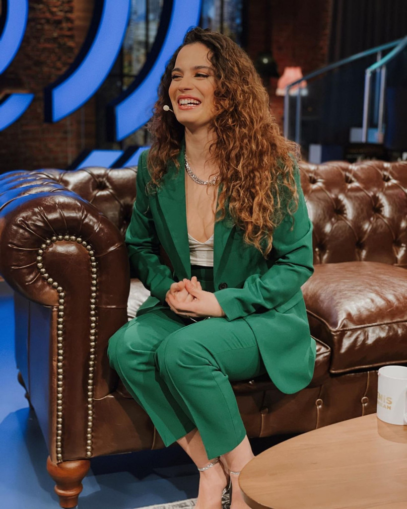 Mahrem görüntüleri ifşa olmuştu! Ceketini açıp poz verdi Aslı Bekiroğlu şaşırttı: Kriterlerini açıkladı - Resim: 2