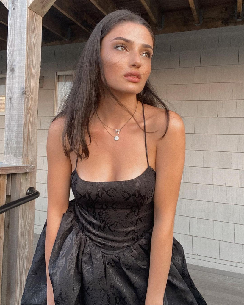 ABD'de 62 milyon dolarlık vurgun yaptı! Rafet El Roman'ı ifşalayıp, CNN Türk'te ABD seçimini yorumladı - Resim: 1