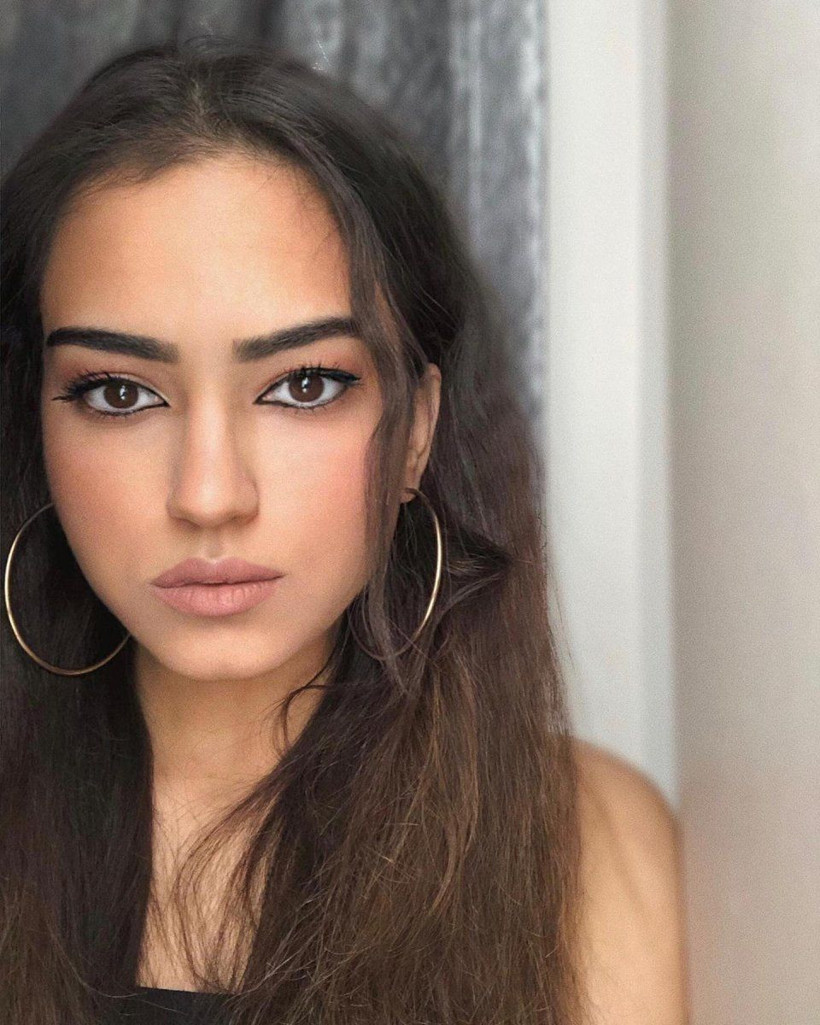 İbrahim Tatlıses`in sır gibi saklanan torunu Berfin sosyal medyayı salladı! Tam bir esmer bomba - Resim: 3