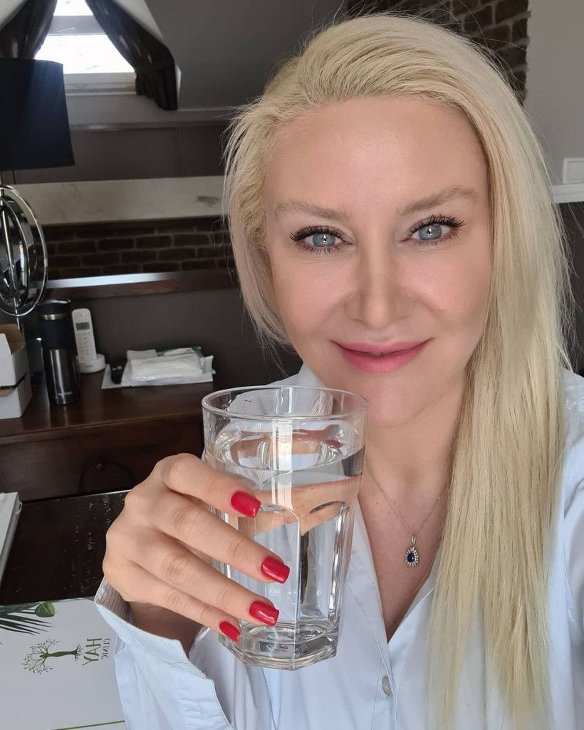 Ender Saraç'ın yasak aşkı ünlü astrolog Aygül Aydın mı? Benan Saraç'tan şok fotoğraf ve paylaşımlar - Resim: 3