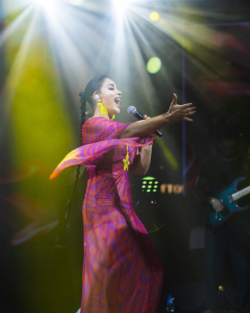 Ünlü şarkıcı Zara zayıflığının sırrını açıkladı! Meğer sırrı... - Resim: 4