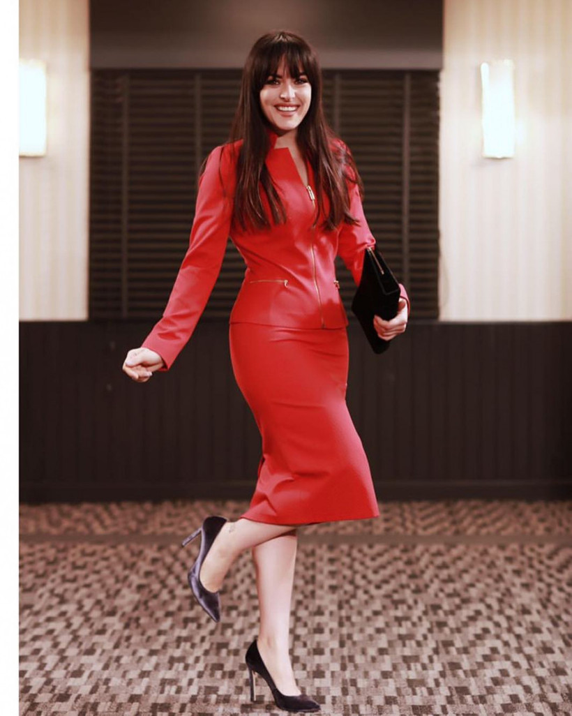 Ezgi Mola: Beni bedenime küstürüyorsunuz - Resim: 3