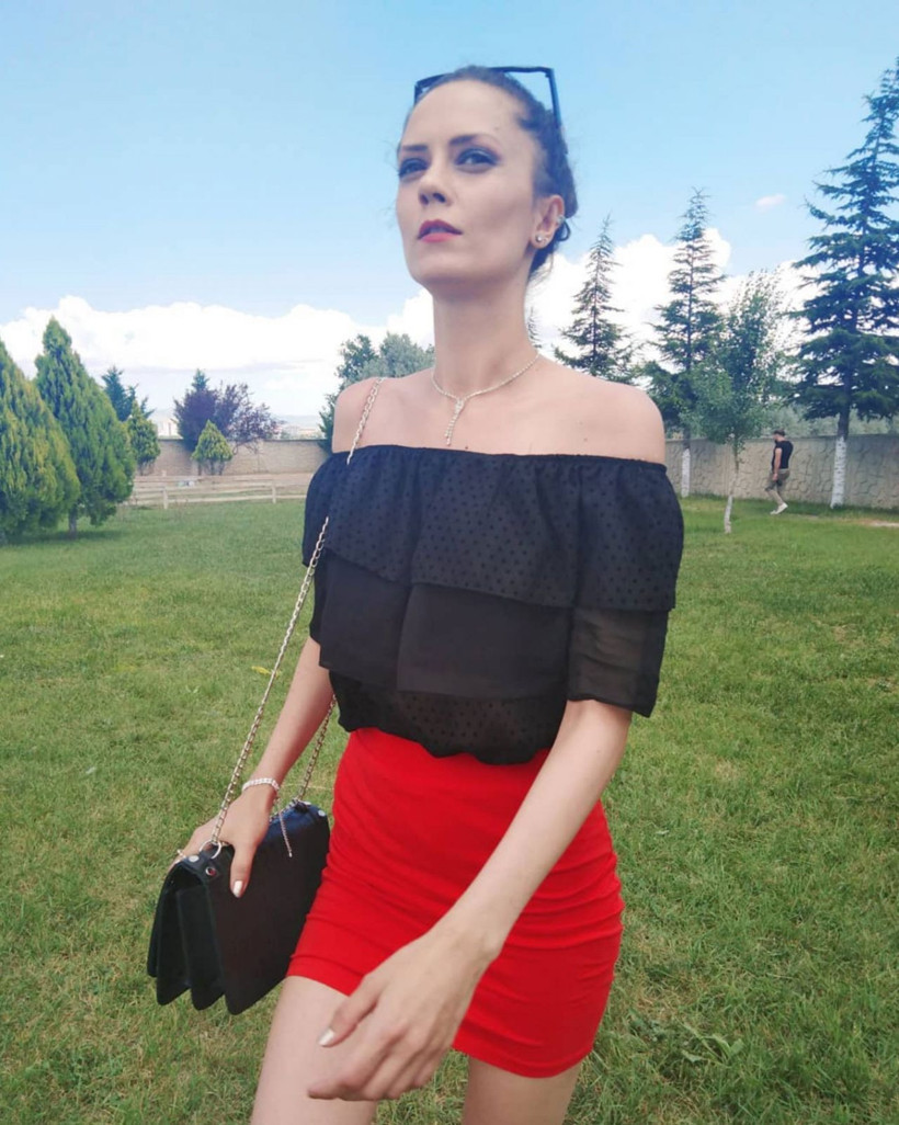 Sakarya Fırat ve Savaşçı dizilerinin ünlü oyuncusu intihar etti! Merve Kayaalp kimdir eşi ve çocukları... - Resim: 2