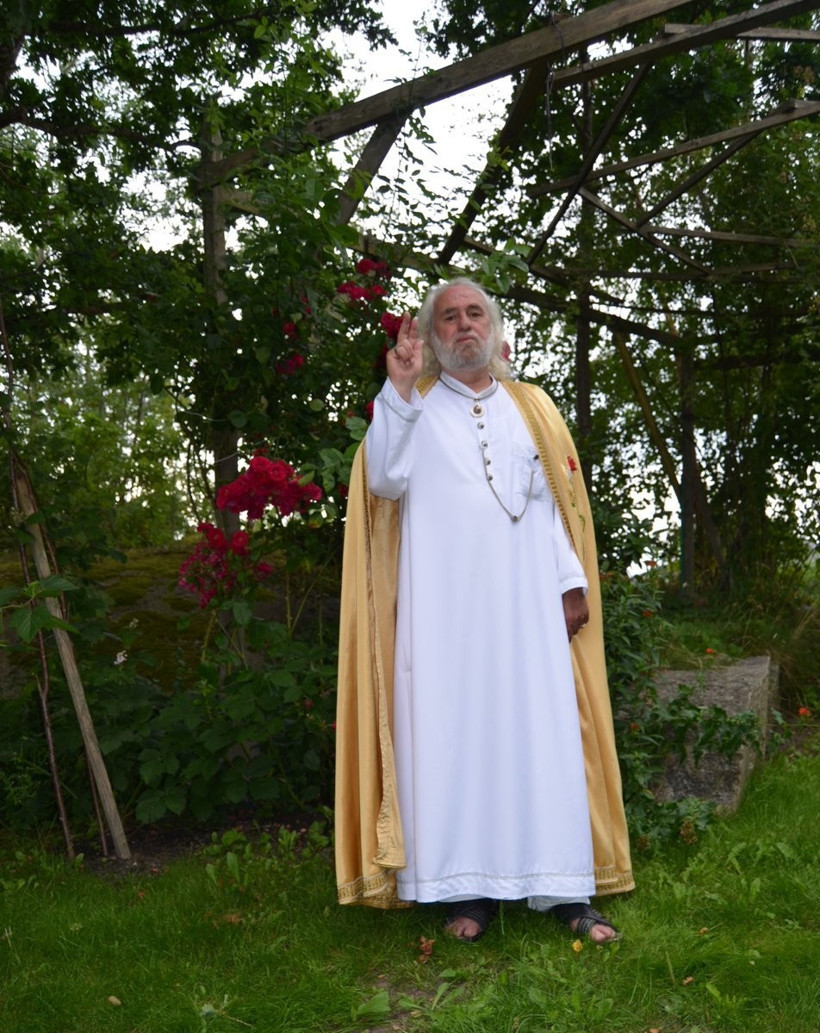 Kendini Mesih sanan Hasan Mezarcı iyice coştu  - Resim: 3