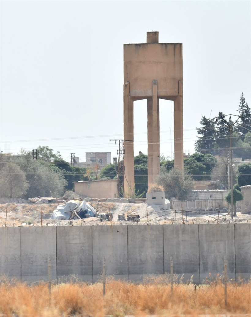 YPG'de panik! Ceylanpınar'ın karşısında böyle görüntülendiler - Resim: 1