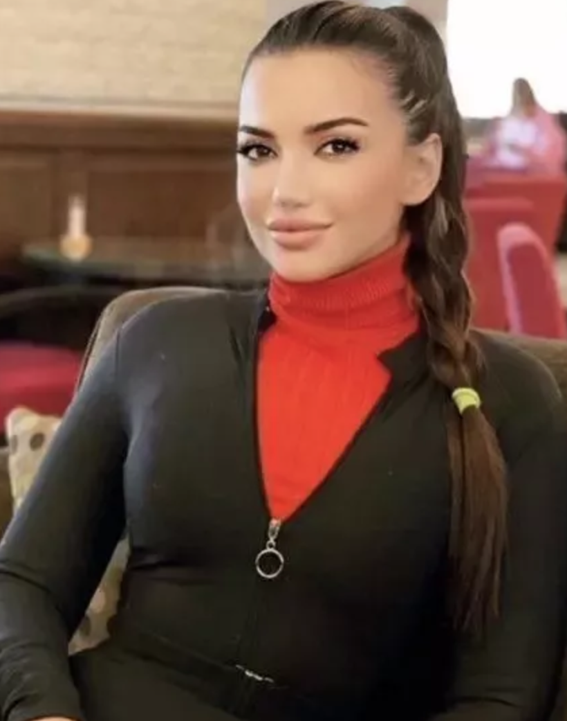 Esra Ezmeci'ye gelen itiraf yine dudak uçuklattı!: ''Kocamı abisiyle aldatıyorum ama...'' - Resim: 2