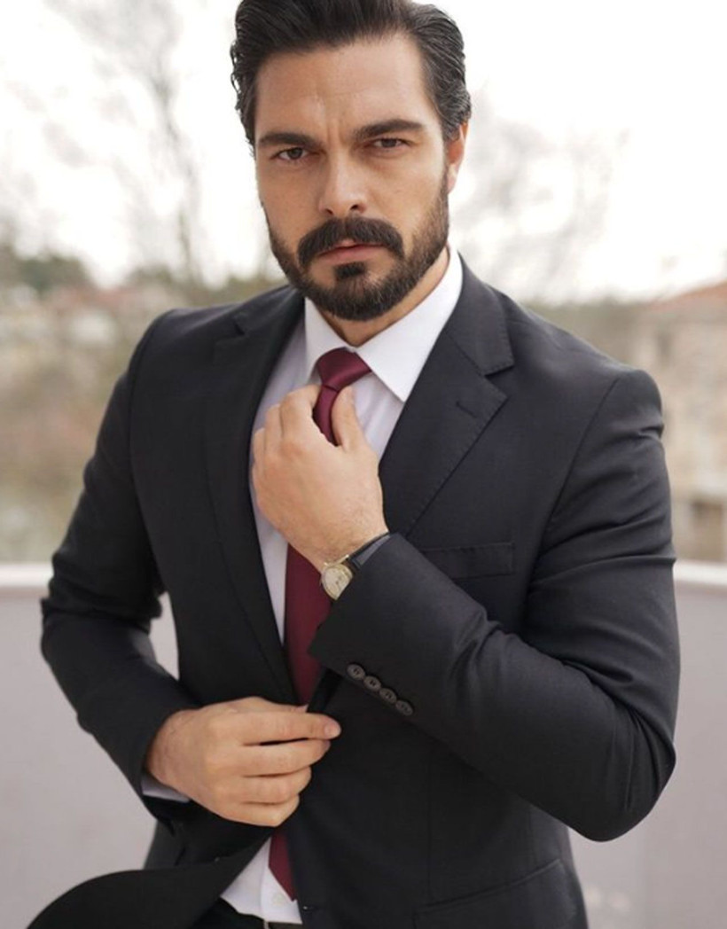 Görenler tanıyamıyor! Emanet dizisinin Yaman'ı Halil İbrahim Ceyhan'ın inanılmaz değişimi olay oldu - Resim: 1