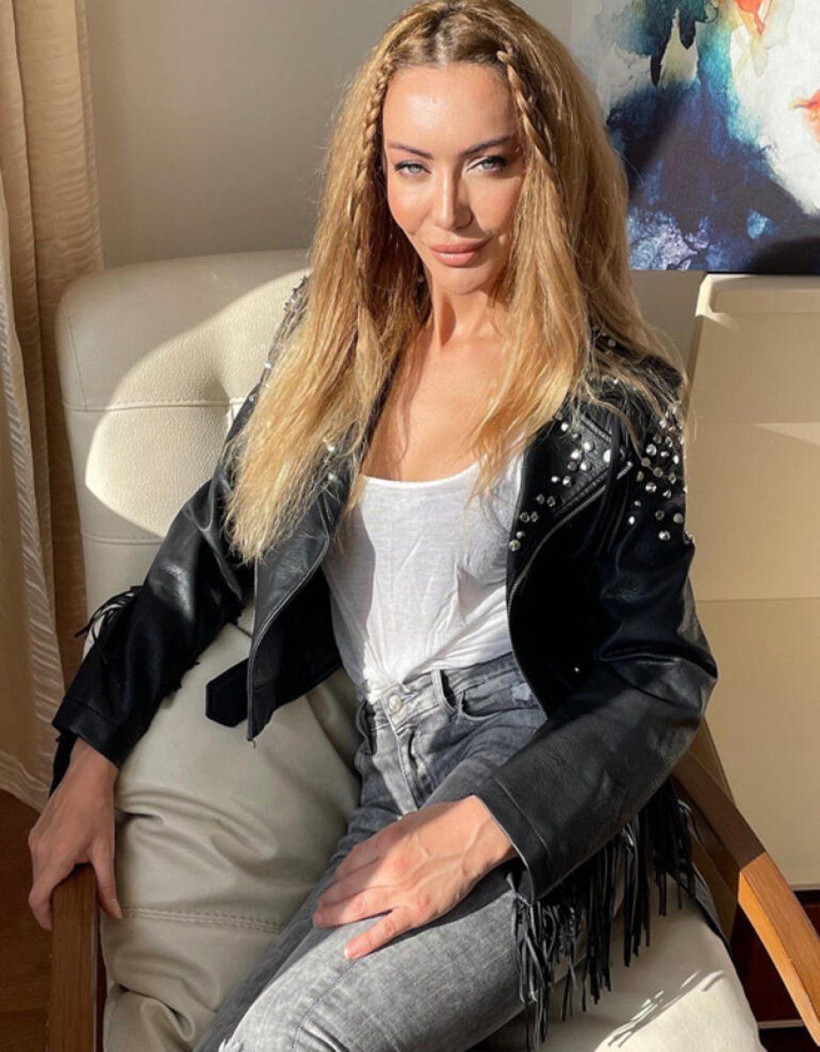 Nazlı Eker'le gizemli aşka Emre Altuğ isyan etti: Hiçbir şey görmediniz - Resim: 1