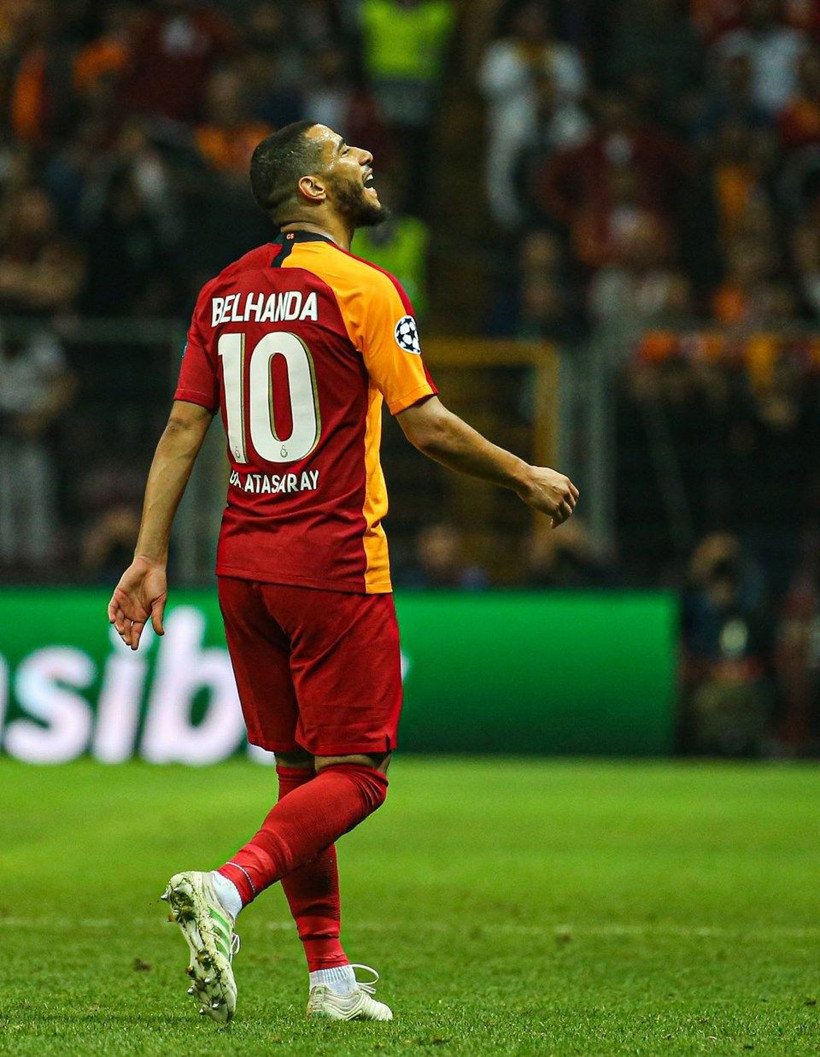 Belhanda'dan Galatasaray taraftarına şok küfür! Eliyle silah işareti bile yaptı - Resim: 3
