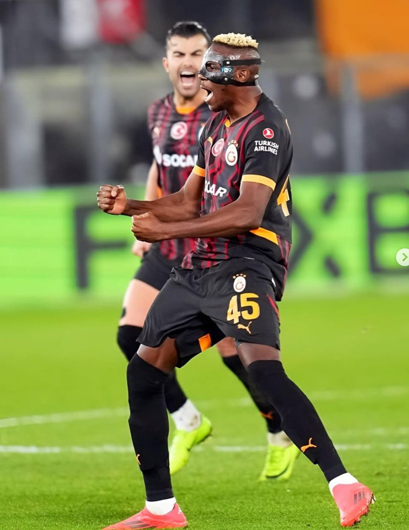 Bomba iddia! Ertem Şener "Galatasaray Osimhen'i almış" dedi, sözleşme şartlarını bile açıkladı - Resim: 4