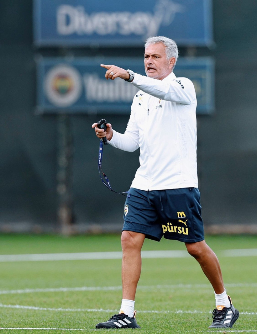 Fenerbahçe teknik direktörü Jose Mourinho'nun tazminat maddesi dudak uçuklatıyor - Resim: 4