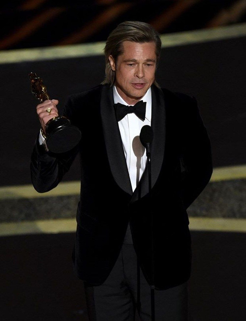 Brad Pitt Oscar Ödülü'nü aldı! Donald Trump'a yaptığı gönderme olay oldu! - Resim: 2