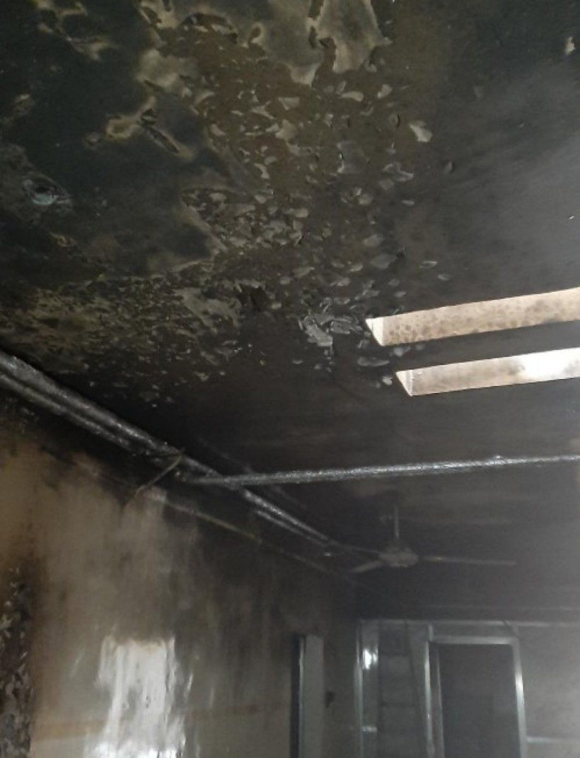 Teröristler hastaneyi ateşe verdi! Kullanılmaz hale getirdi - Resim: 2