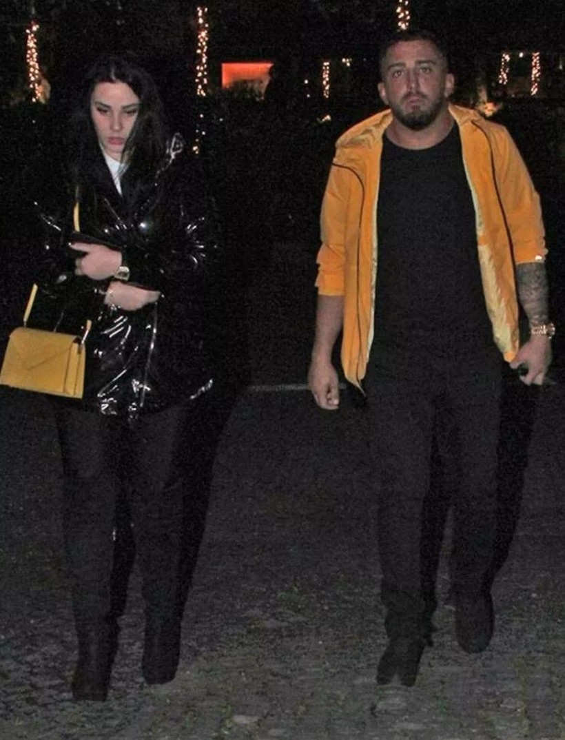 Yeni aşkıyla kameralara yakalandı! Ferdi Tayfur'un kızı Tuğçe Tayfur küplere bindi - Resim: 1