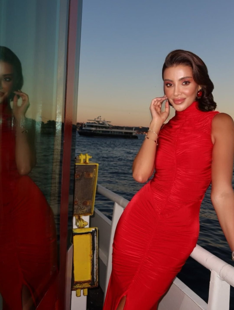 Özge Ulusoy'dan muhteşem görüntü! Fit halinin sırrını açıkladı... - Resim: 2