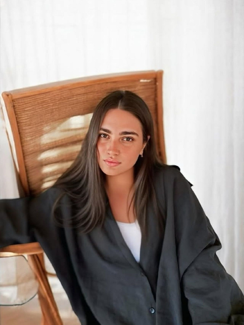 Güzelliği onaylanmıştı! Sibel Can'ın kızı Melisa'ya yorum yağdı... - Resim: 1