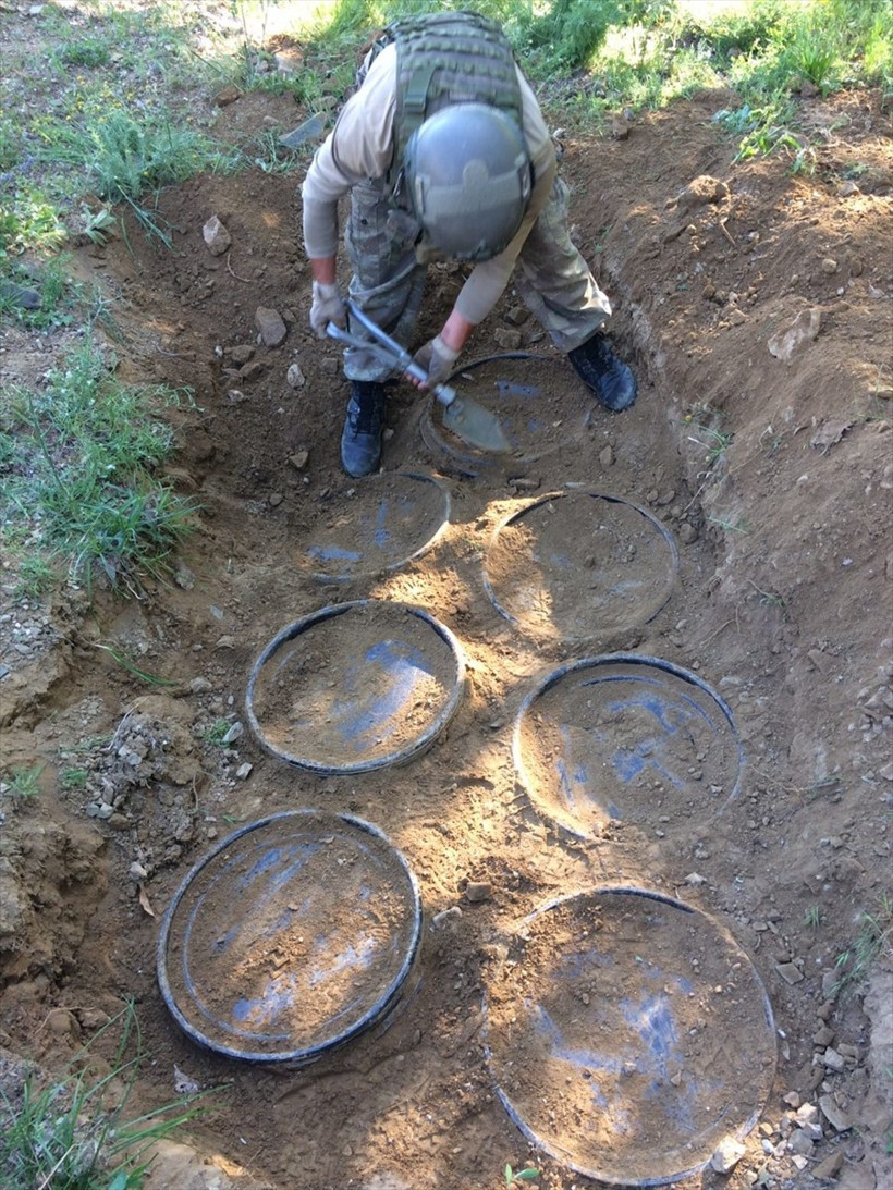 Diyarbakır'da PKK'ya üst üste darbeler - Resim: 4