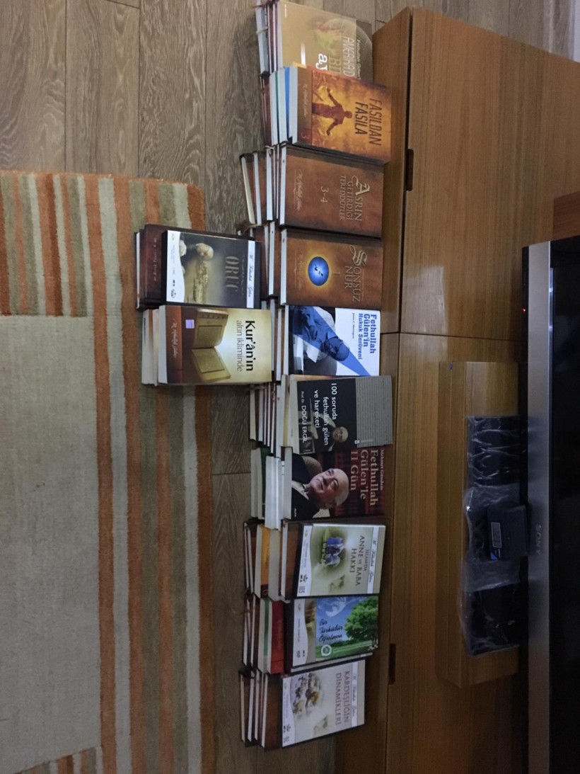 Gaybubet evlerinden sarı ve turuncu yelek çıktı - Resim: 3