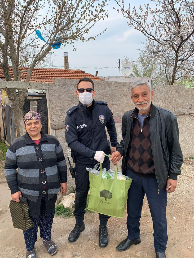 EGM yaşlı ve hasta vatandaşlardan gelen talepleri eksiksiz karşılıyor - Resim: 4