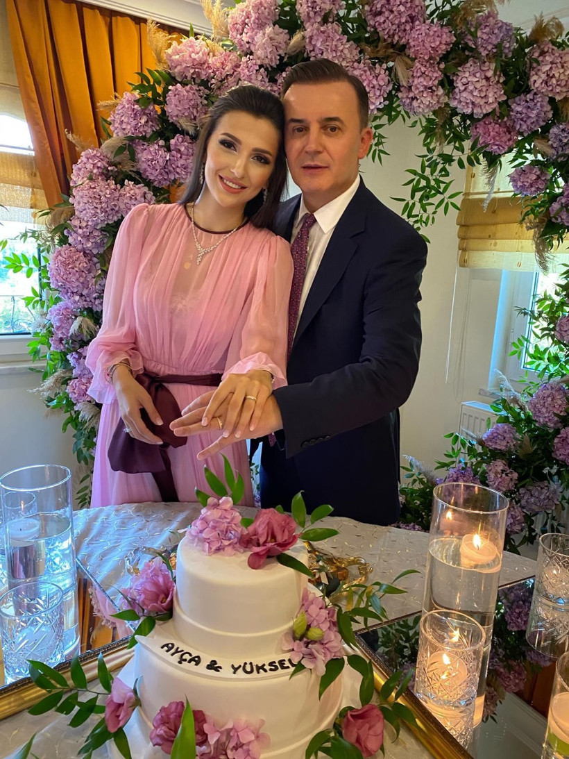 Ankara Cumhuriyet Başsavcısı Yüksel Kocaman nişanlandı! Nişanlısı Ayça Dursun ne iş yapıyor? - Resim: 1