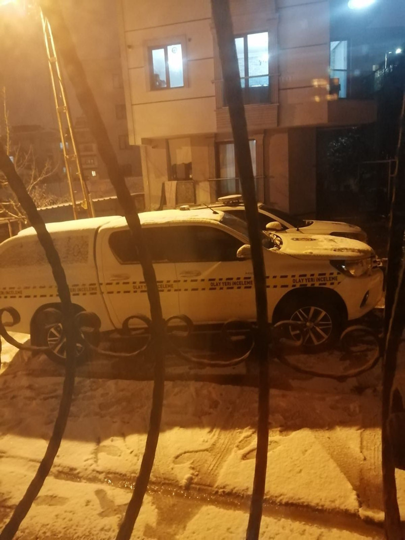 Sancaktepe'de aile faciası duvarlar yerler hep kandı - Resim: 3